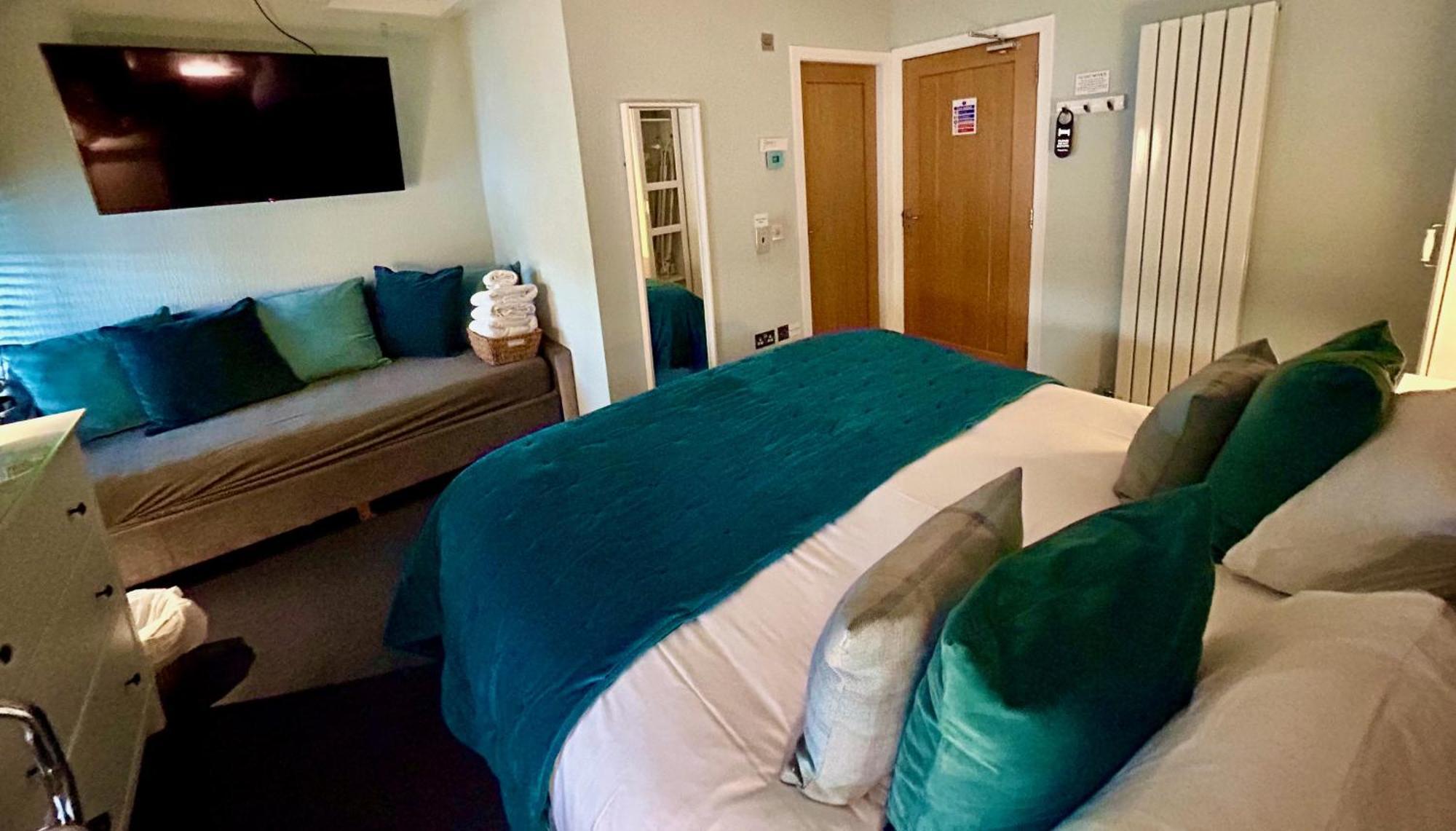 Lochindaal Hotel Port Charlotte Eksteriør billede
