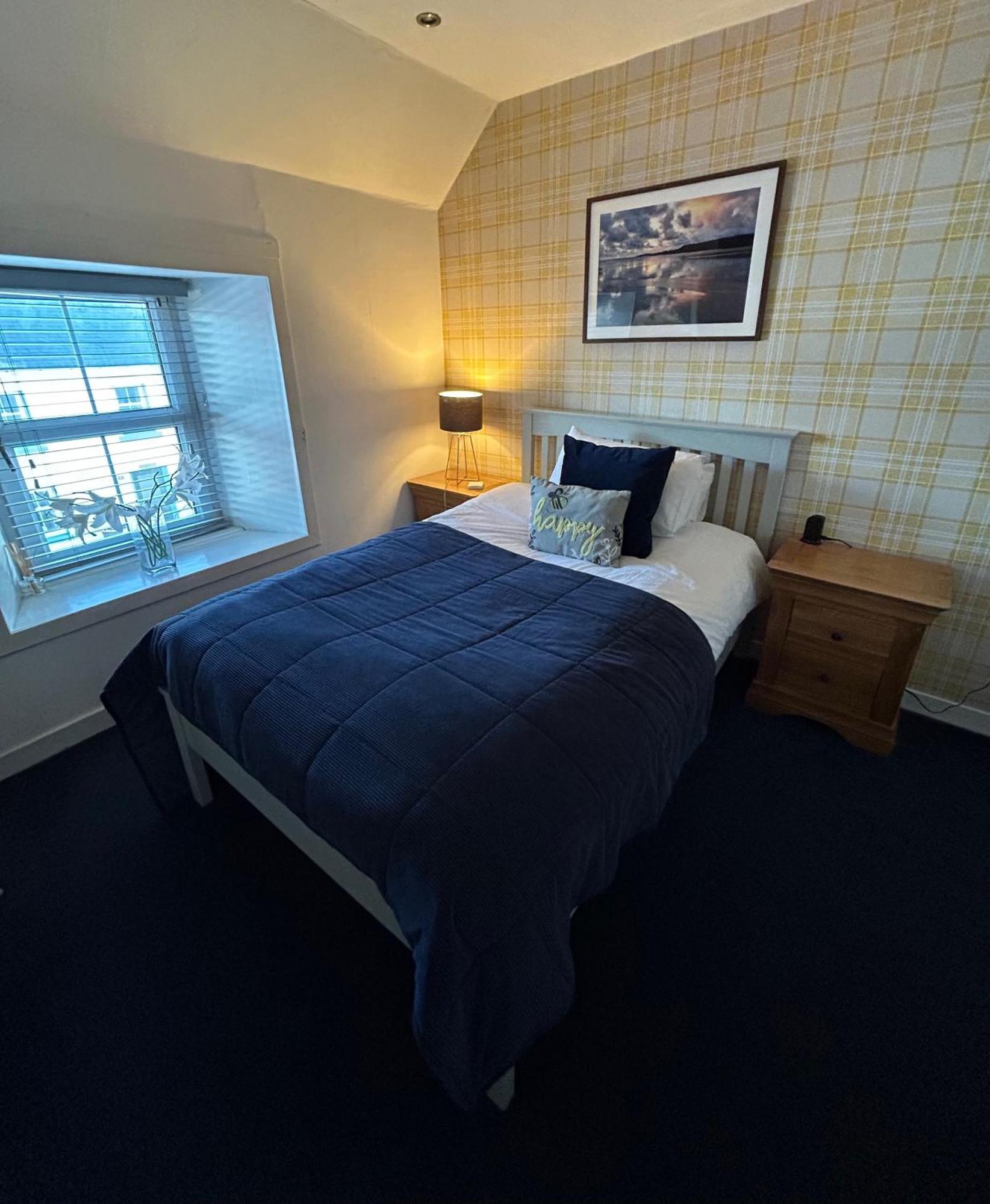 Lochindaal Hotel Port Charlotte Eksteriør billede