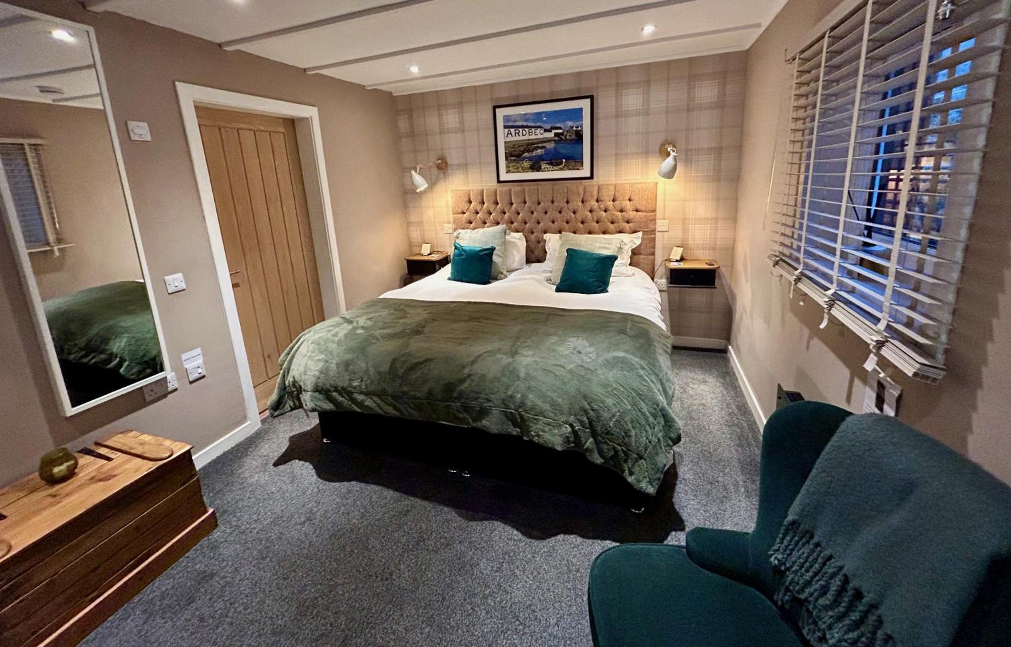 Lochindaal Hotel Port Charlotte Eksteriør billede